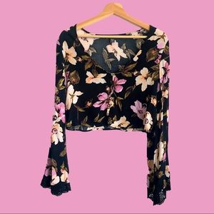 Kendall & Kylie Black Floral Bell Sleeve Blouse
